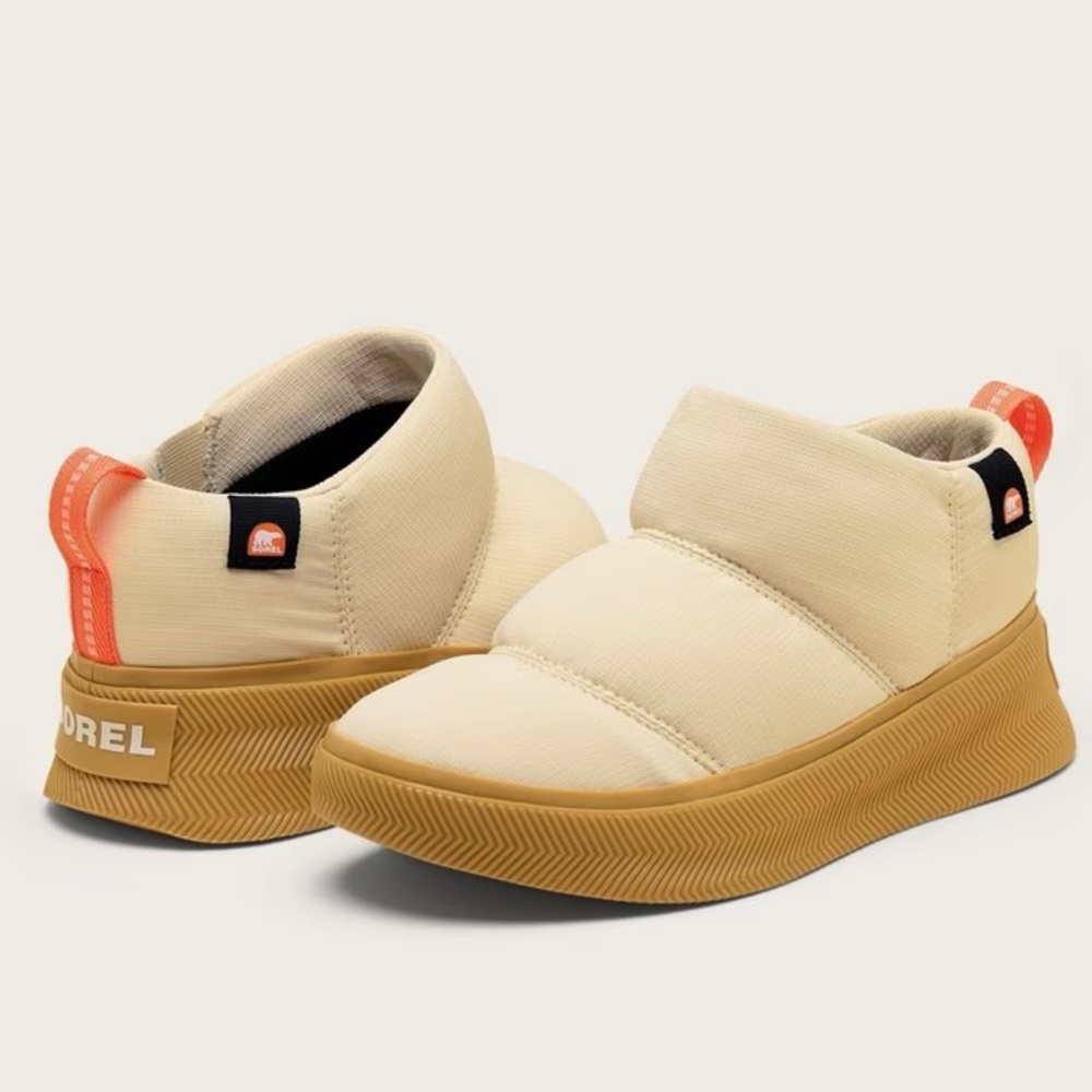 SOREL Out N About Mini Puffy Boot